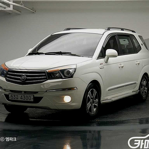 [KG모빌리티(쌍용) ]코란도투리스모 4WD GT 9인승 (9인승) 2014 년 122,819km