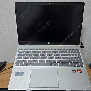 HP 노트북 15-fc0072au 7530U 16Gb 512Gb 윈도우11 HOME 팝니다.