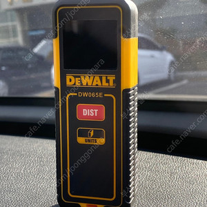 DEWALT 경량 레이저 거리 측정기 DW065E 판매