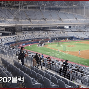 MLB 서울시리즈 LG vs 샌디에이고 1루 2연석