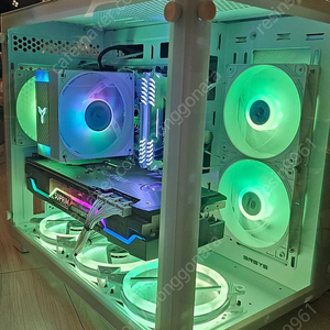 라이젠7 5800X3d RTX3080TI 슈프림본체 팝니다