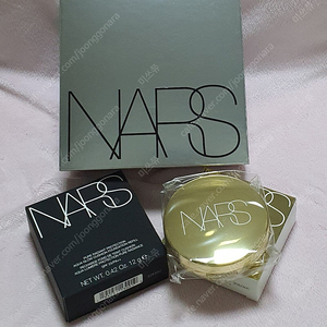 NARS 나스 홀리데이 쿠션 한라 / 핀란드 (새상품)