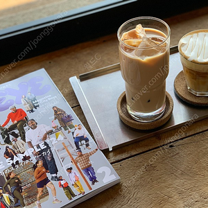 뉴발란스 992 그레이 260사이즈 판매합니다