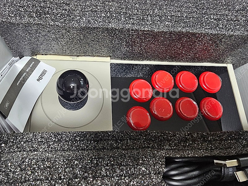 8bitdo 조이스틱 팝니다--1