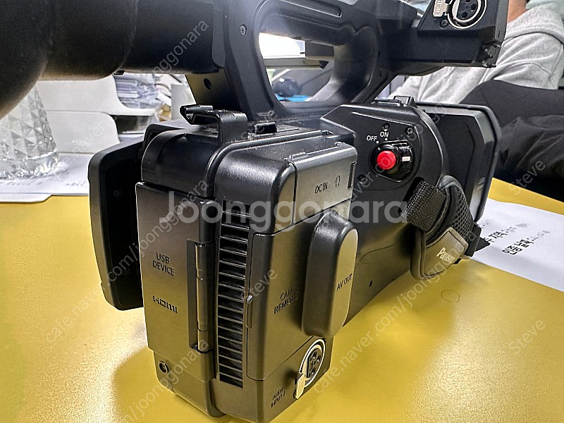 파나소닉 AG-UX180 판매합니다.--3