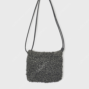 LFM 부클 파우치 백 Boucle Pouch Bag / Gray