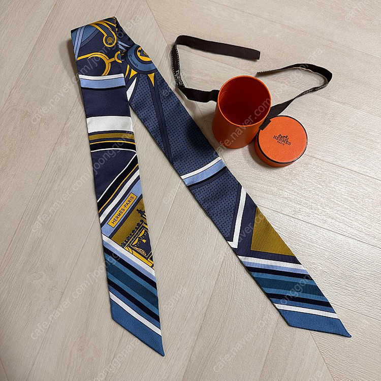 에르메스 트윌리 스카프--1