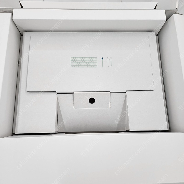 iMac 아이맥 21년 24인치 M1 16GB 256G 이미지