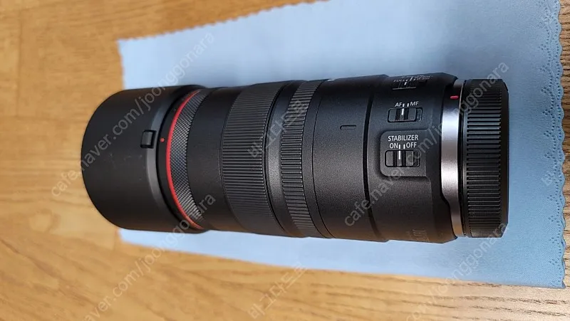 캐논 RF 100mm F2.8 L macro 렌즈입니다. 이미지