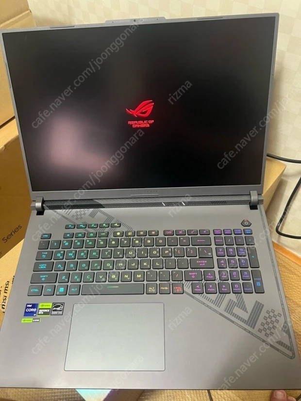 아수스 게이밍노트북 초고사양팝니다 18인치 i9 13980hx 이미지