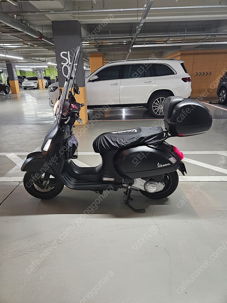 서울 성동구 19년식 베스파gts300(노떼에디션) 팝니다 이미지