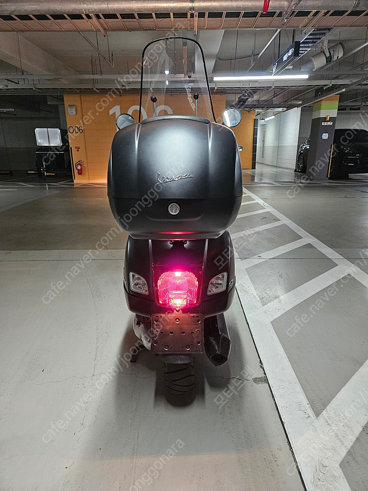 서울 성동구 19년식 베스파gts300(노떼에디션) 팝니다 이미지