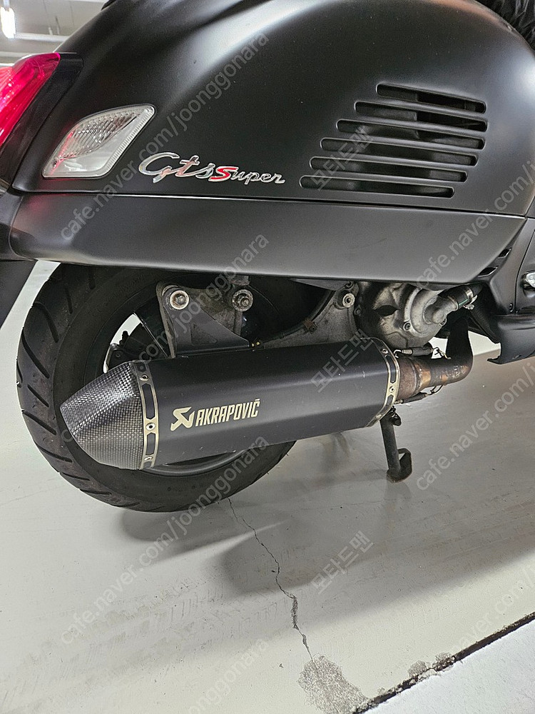 서울 성동구 19년식 베스파gts300(노떼에디션) 팝니다 이미지