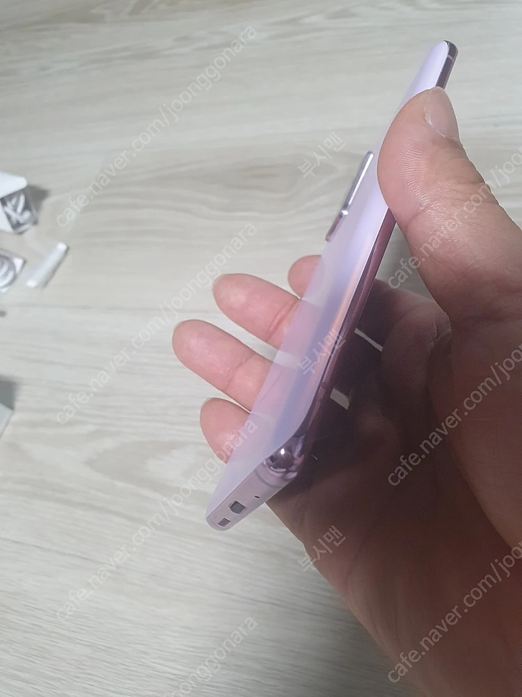 갤럭시 S20 FE 풀박스 케이스 A급 무선 충전기 포함 이미지