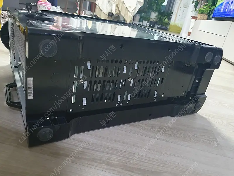 고전 써멀스테이크 아머 VH6000 빅 서버 케이스 블랙 팝니다. 튜닝 아크릴 개조 이미지