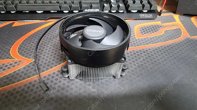 AMD 정품쿨러 미사용 이미지