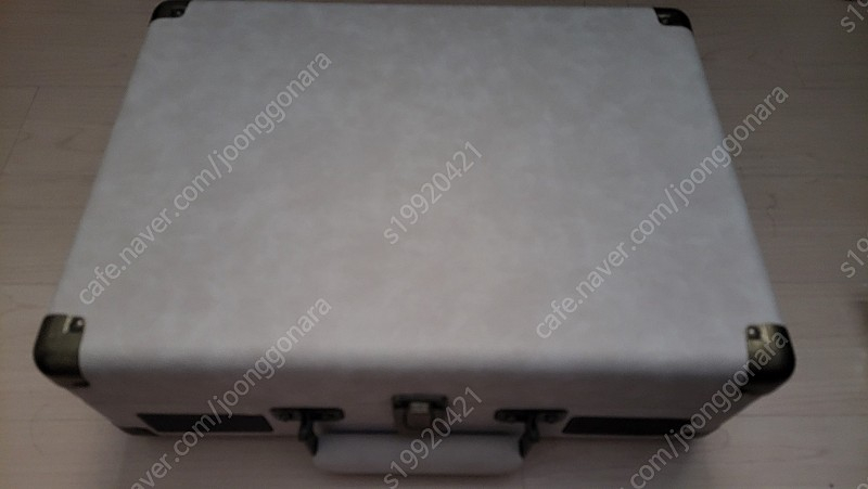 인사이디 휴대용 LP 턴테이블 블루투스 스피커 IBT-RETRO 이미지