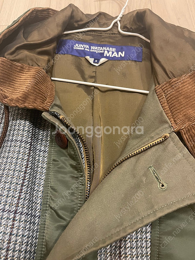 꼼데가르송 준야와타나베 코트 팝니다.--3