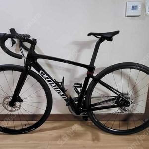 루베 콤프 SRAM Rival ETap AXS Roubaix Comp 22년 49사이즈 팝니다.