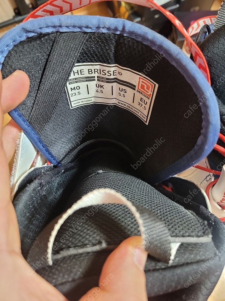 디럭스부츠 스노우보드부츠 이미지