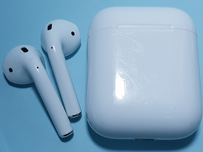 [에어팟 2세대] 빵빵한 새배터리, 박스있음(케이블x) 이미지