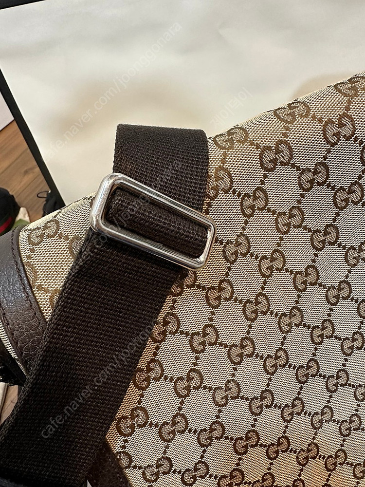 상태 A급 구찌 수프림 캔버스 메신저백 크로스백 L사이즈 팝니다 (개인) 이미지