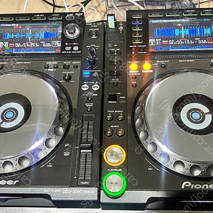 CDJ 2000nxs 2대 판매합니다