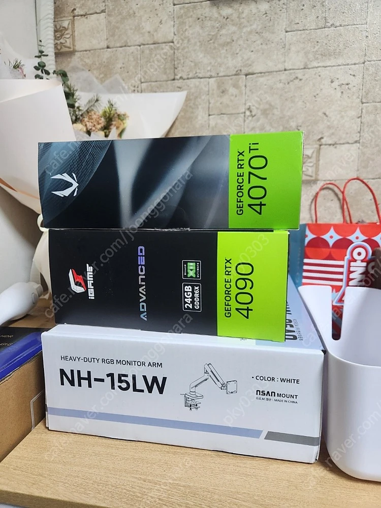 RTX 4070ti 조택 트리니티 oc 이미지