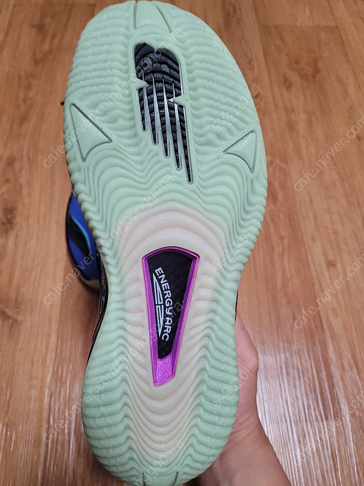 [265]뉴발란스 카와이3 이미지