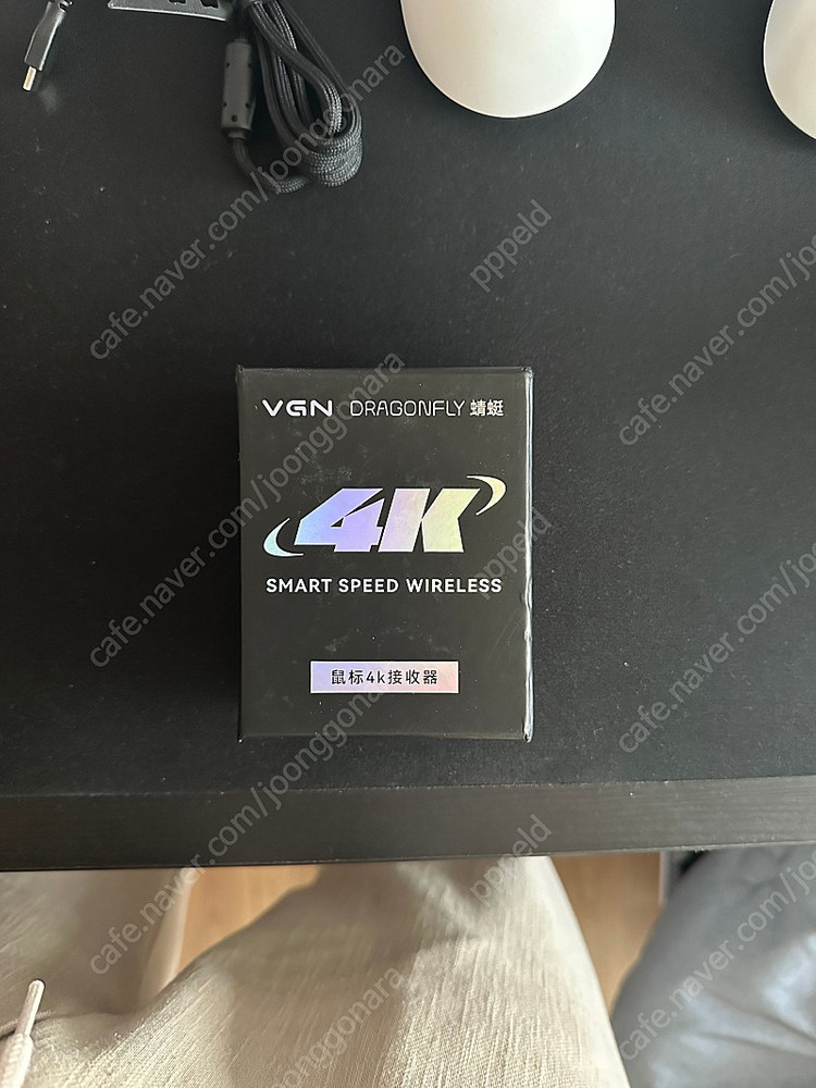 잠자리 마우스 R1 PRO MAX + 4K 수신기 팝니다. VGN VXE R1 마우스 이미지