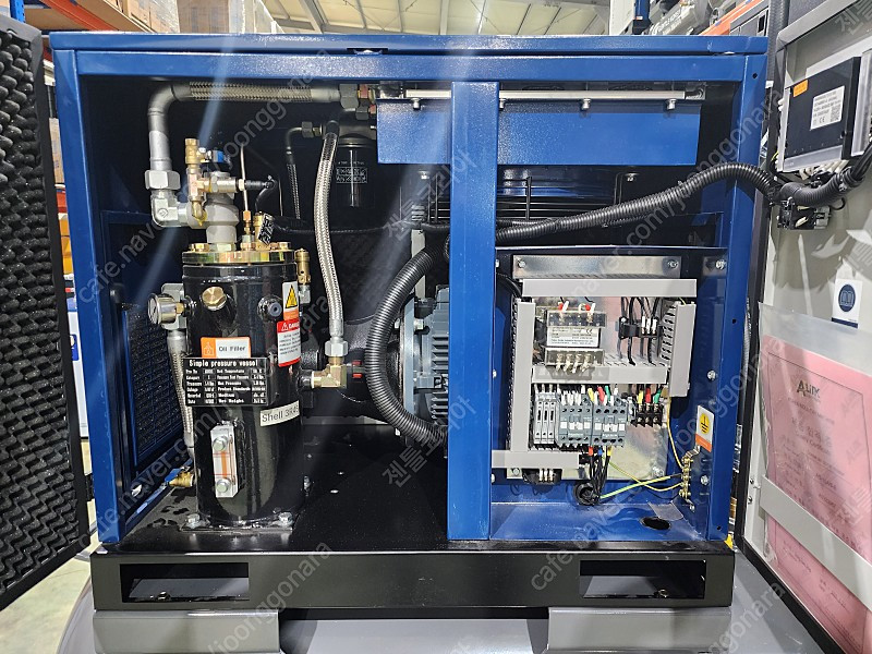 저렴한 신품 특가!)- 10마력 스크류 콤프렛서 500리터 드라이어 일체형 올인원! 이미지