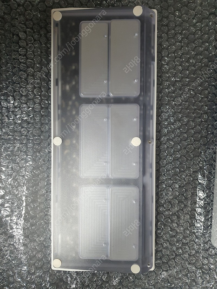 f1-8x 화이트 WKL 상판 (A)급 + PC하판 팝니다 이미지