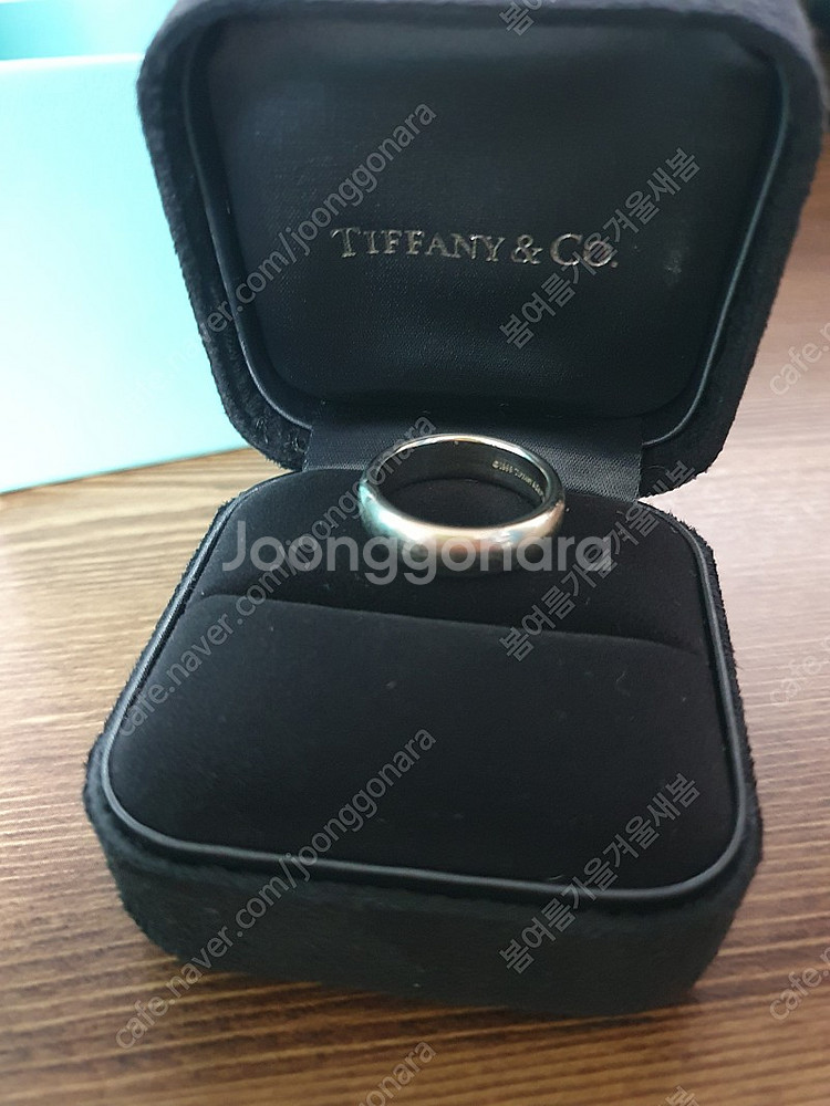 티파니 PT950 루시다 정품반지 (6mm)--1