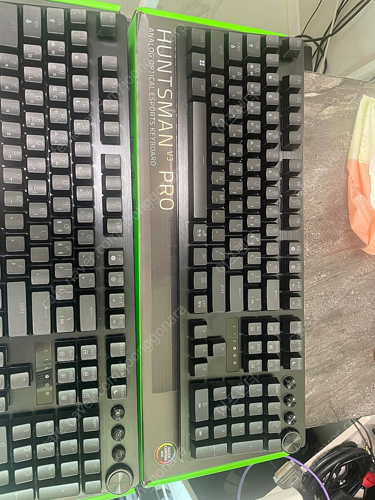 레이저 헌츠맨 V3 Pro 풀배열 윤활품, 순정품 민트급 판매합니다. 이미지