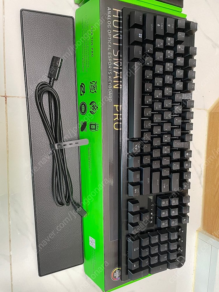 레이저 헌츠맨 V3 Pro 풀배열 윤활품, 순정품 민트급 판매합니다. 이미지