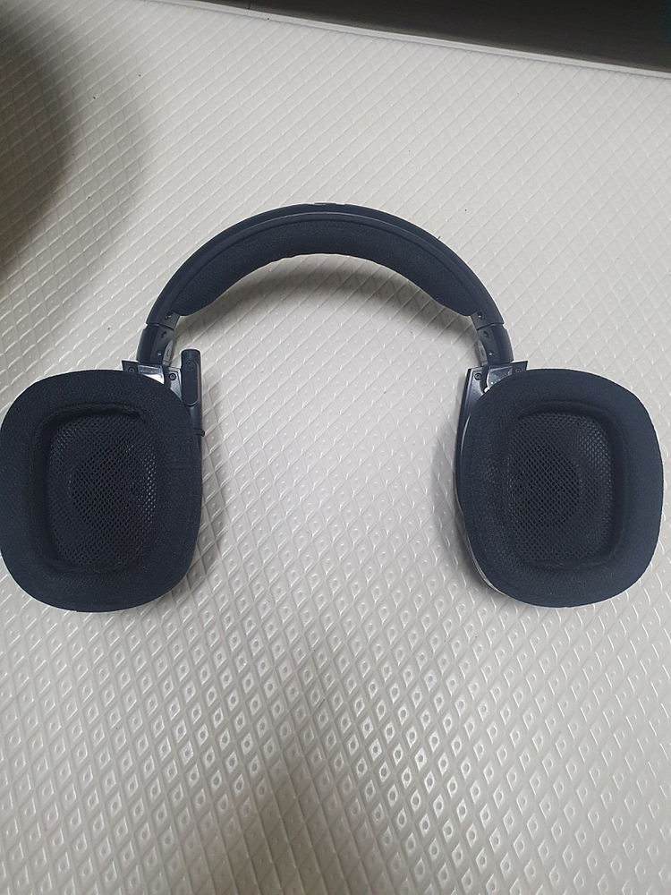 로지텍 G533 무선 헤드셋 이미지