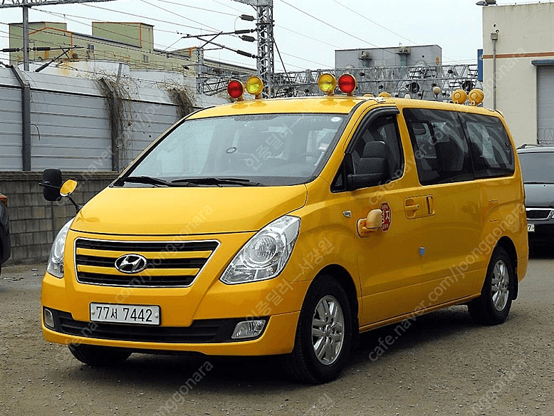 현대그랜드 스타렉스 12인승 왜건 2WD 어린이보호차 CVX 럭셔리 (12인승)@중고차@소액할부@전액할부@매입@할부...--1