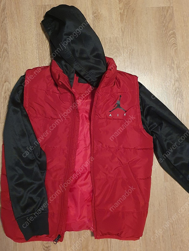 나이키조던키즈 점퍼 이미지