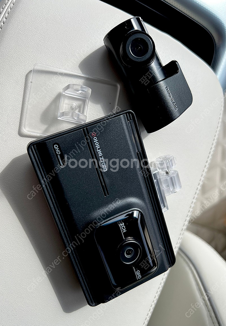 아이나비 Z7000 QHD 2채널 블랙박스 6만--0