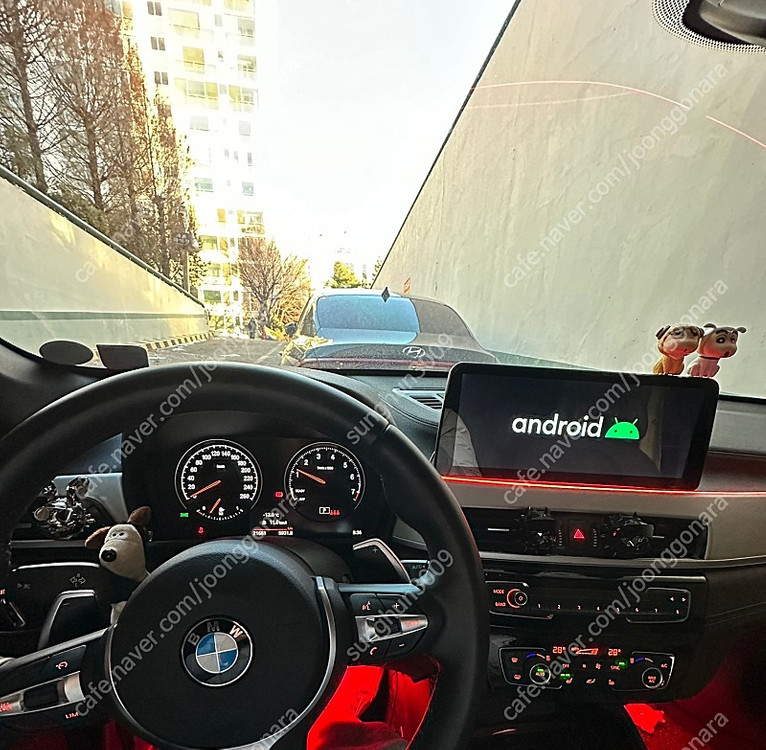 bmw x1 12.3인치 안드로이드모니터 이미지