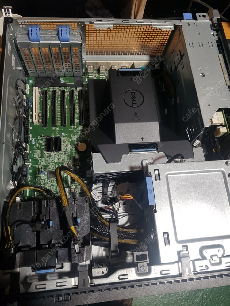 DELL Precision 5820 Tower / W-2223 32G M4000 NVME 512G 이미지