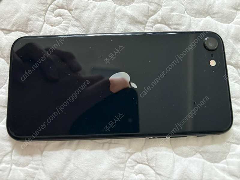 애케플 아이폰SE 128 미드나이트 이미지