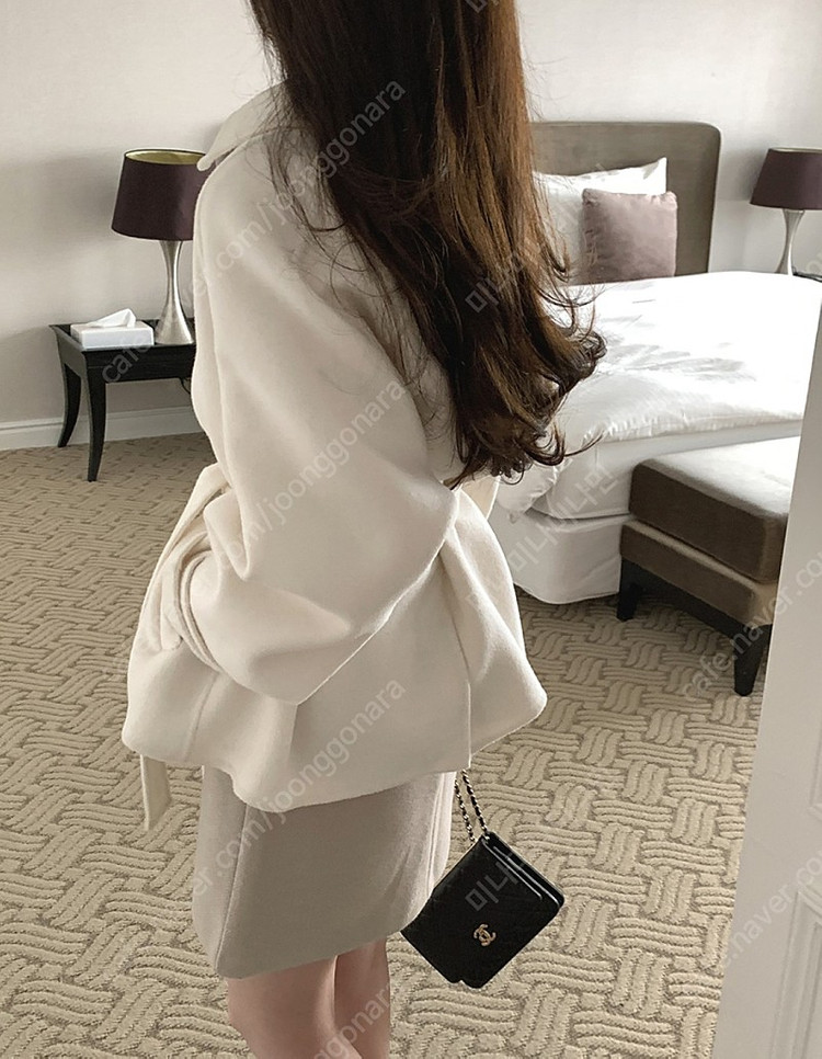 소녀레시피 로어 싱글 숏 핸드메이드 코트 크림 이미지