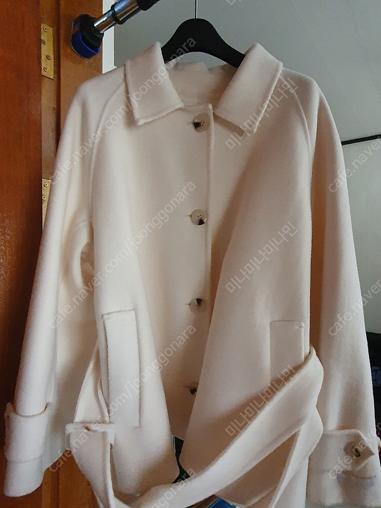 소녀레시피 로어 싱글 숏 핸드메이드 코트 크림 이미지