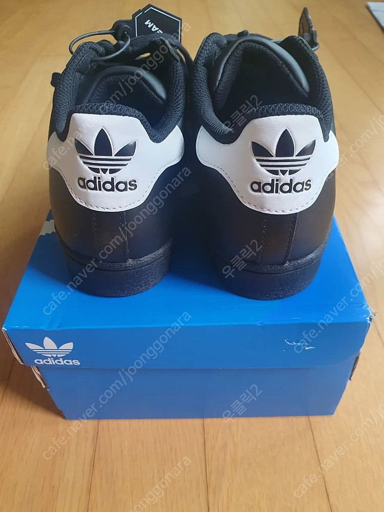 아디다스 슈퍼스타 코어 블랙 화이트 250--2