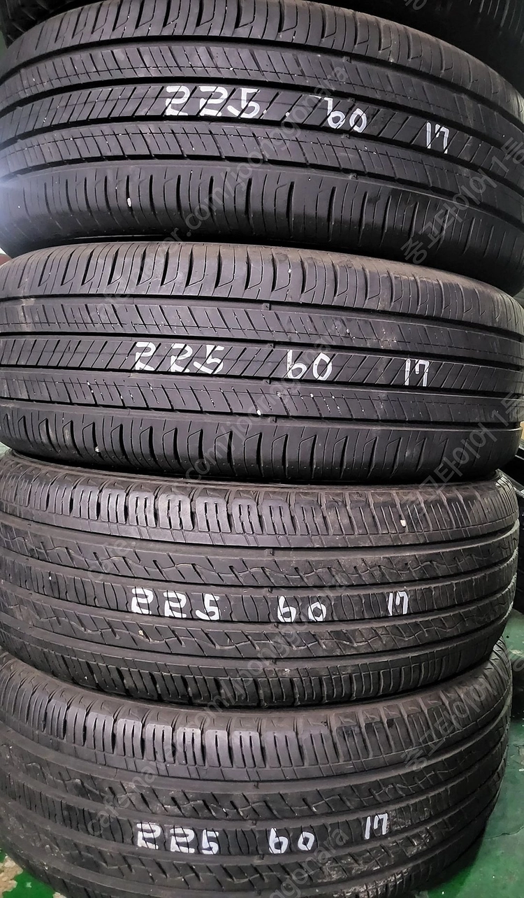 [판매] 225/60R17,225/60/17,225 60 17 금호타이어 이미지