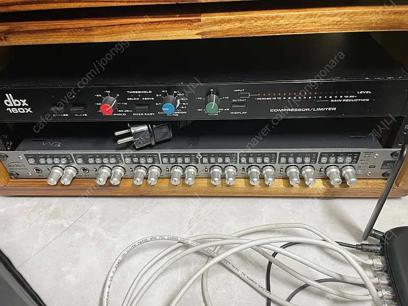 오디언트 asp880 프리앰프 팝니다! 이미지