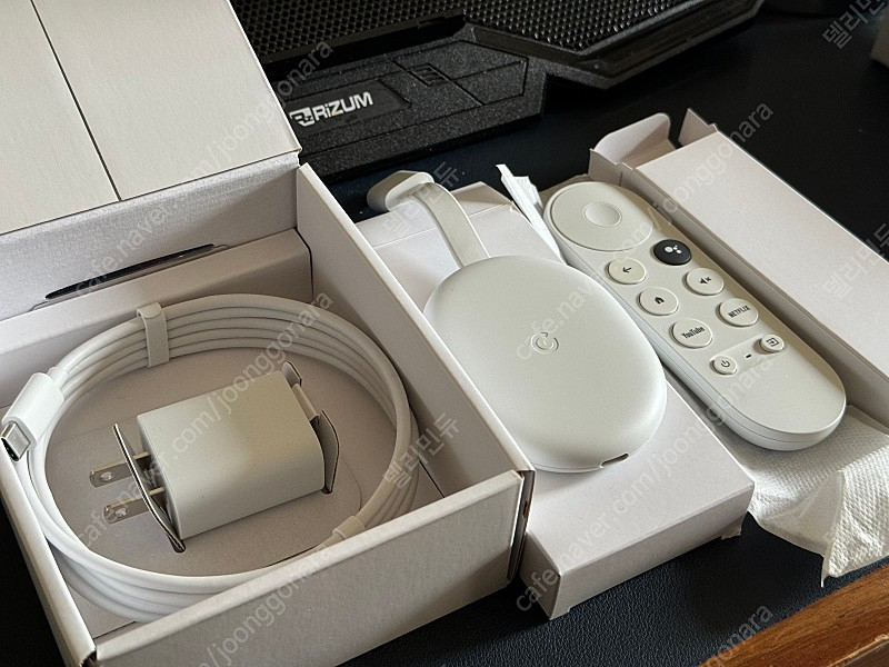 구글 크롬캐스트 4k Chromecast with Google TV--1