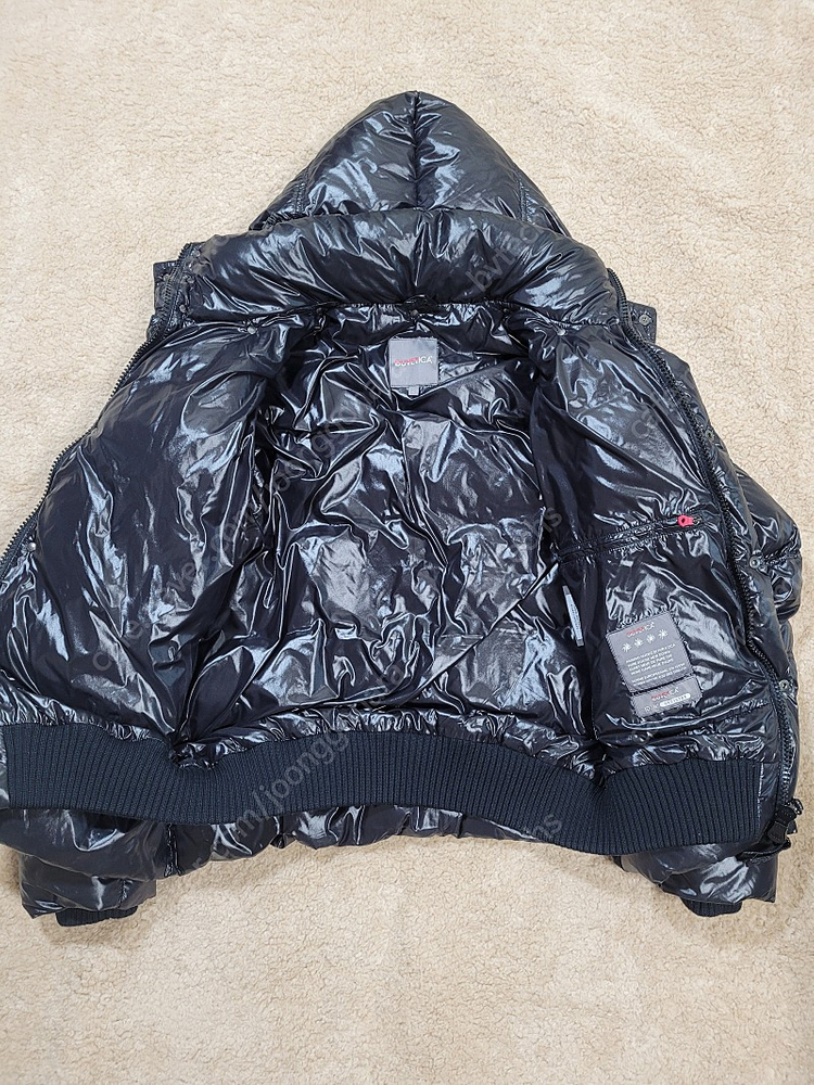 남성 DUVETICA 다운패딩 100호 (블랙) 가슴57 / 총장66 / 소매64 / 어깨48 이미지