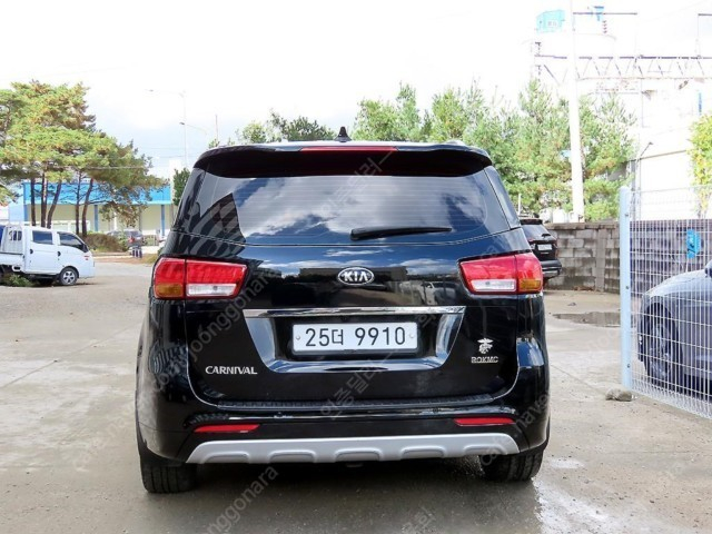 기아 올 뉴카니발 9인승 디젤 프레스티지 / 업계 최저가 판매 보장! / 중고차할부 가능! / 여유자금 가능! 이미지